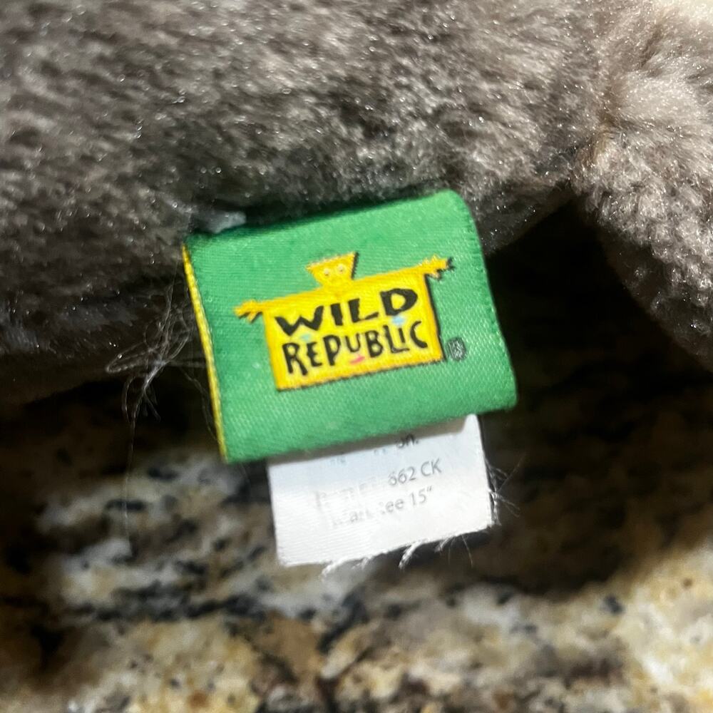 2014 Wild Republic 15" Realistic Manatee Stuffed Animal Grey‎ Plush - Picture 7 of 7